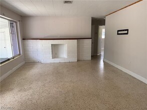 2953 Magnolia St in Ft. Myers, FL - Building Photo - Building Photo