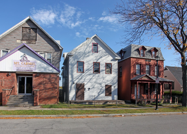 16 Weld St in Rochester, NY - Building Photo - Building Photo