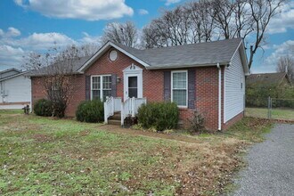 150 Ralls St in Gallatin, TN - Building Photo - Building Photo