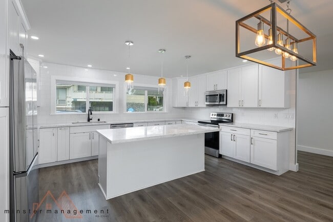 45-024 Oopuhue Pl in Kaneohe, HI - Building Photo - Building Photo