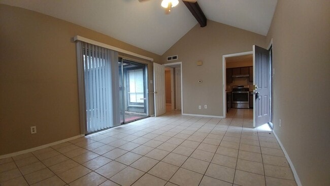 4630 Country Creek Dr in Dallas, TX - Building Photo - Building Photo