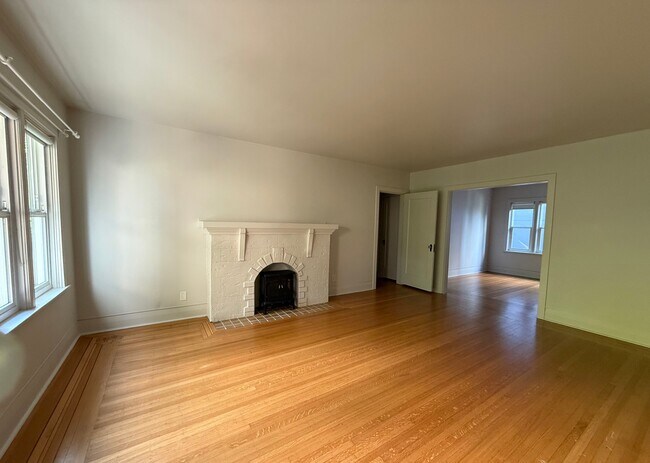 1003 Wolfe Av in Vancouver, BC - Building Photo - Building Photo