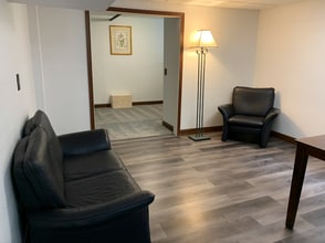 821 W Kalamazoo Ave, Unit 3 in Kalamazoo, MI - Foto de edificio - Building Photo