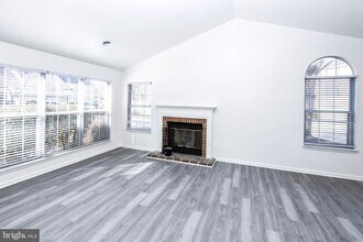 4624 Governor Kent Ct in Upper Marlboro, MD - Building Photo - Building Photo