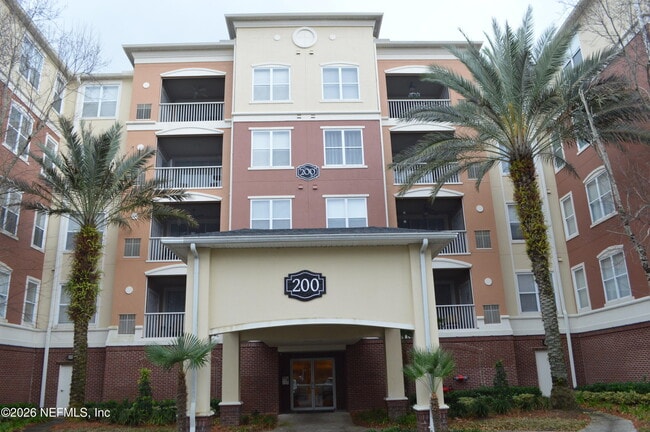 4480 Deerwood Lake Pkwy