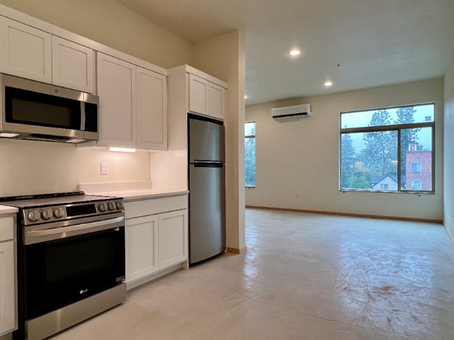 617 S Adams St-Unit -301 in Spokane, WA - Foto de edificio - Building Photo