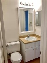10606 Lanshire Dr in Austin, TX - Building Photo - Building Photo