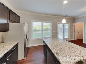 932 Peninsula Pl in Knightdale, NC - Building Photo - Building Photo