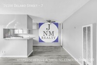 14106 Delano St in Los Angeles, CA - Building Photo - Building Photo