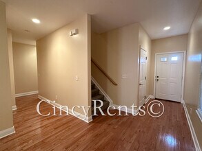 2931 Eden Ave in Cincinnati, OH - Building Photo - Building Photo