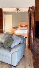 2807 Pelham Pl in Los Angeles, CA - Foto de edificio - Building Photo