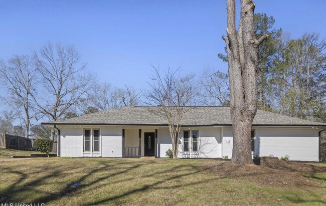 5110 Rivermont Dr in Jackson, MS - Building Photo - Building Photo
