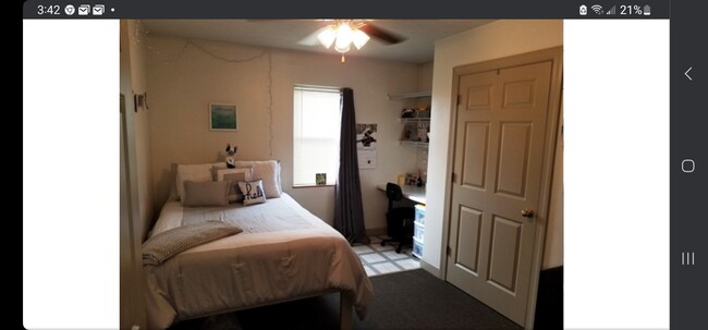 445 Grove St in Morgantown, WV - Foto de edificio - Building Photo