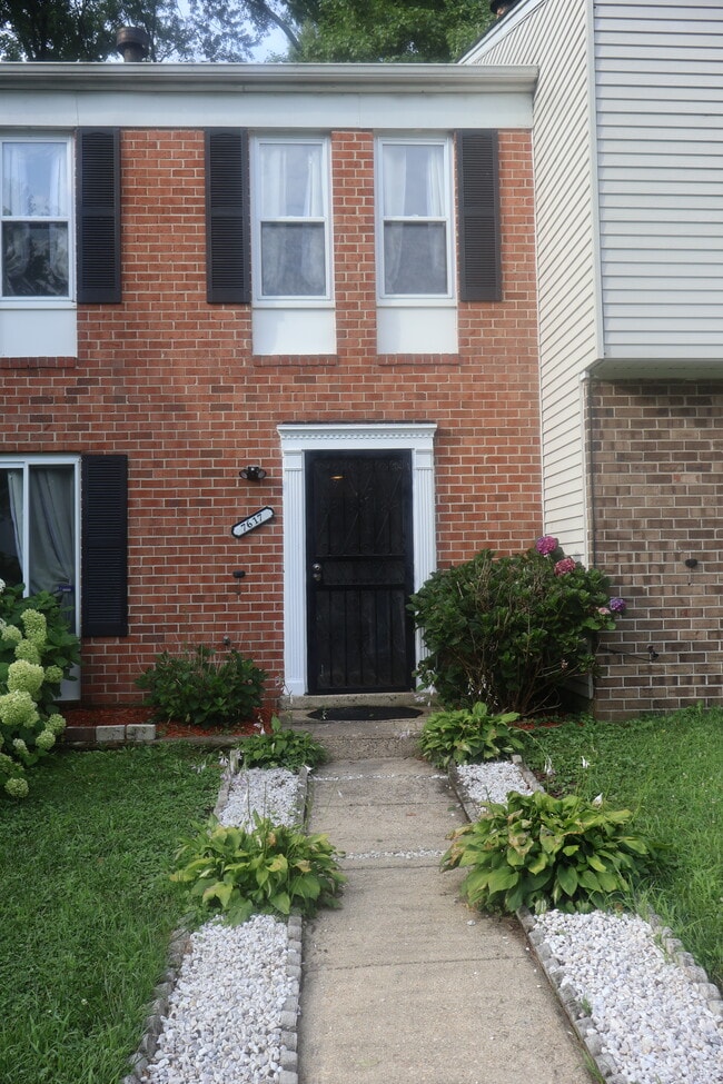 7617 Swan Ter in Hyattsville, MD - Building Photo - Building Photo