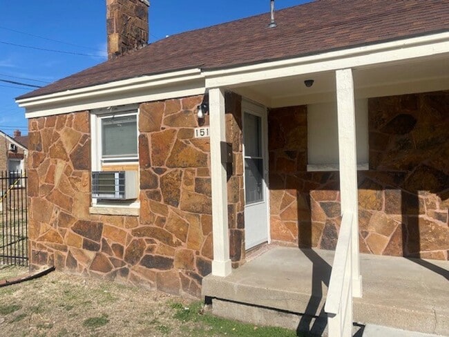 property at 1514-1520 E 3rd St N