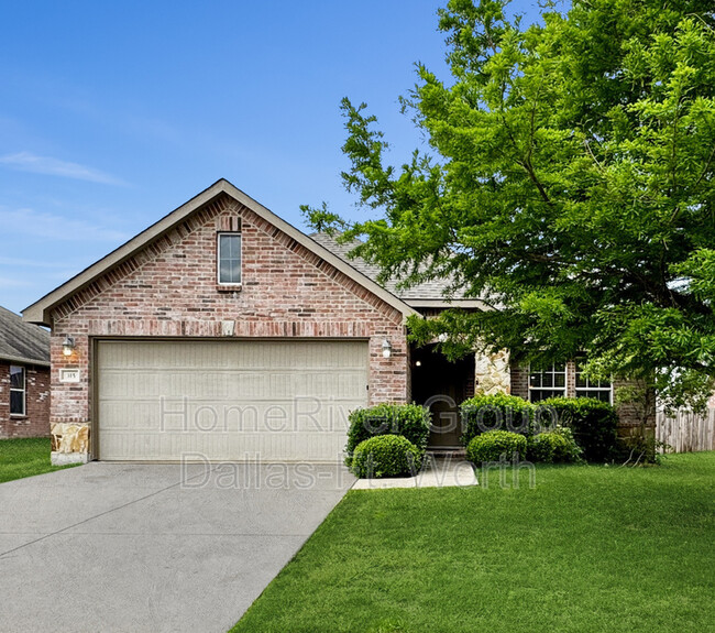 property at 315 Laurel Ln