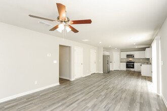 126 Fields Crossing in Dallas, GA - Building Photo - Building Photo