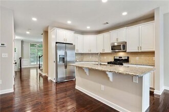1221 Lavista Rd NE in Atlanta, GA - Building Photo - Building Photo