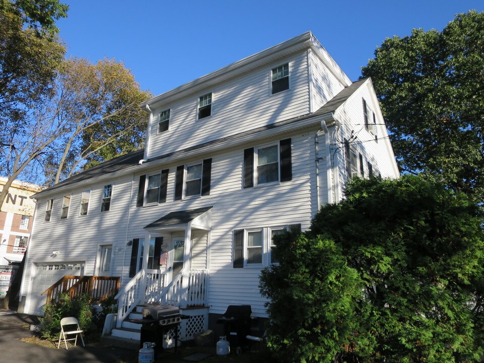 178 Boston Ave, Unit 2 in Somerville, MA - Foto de edificio