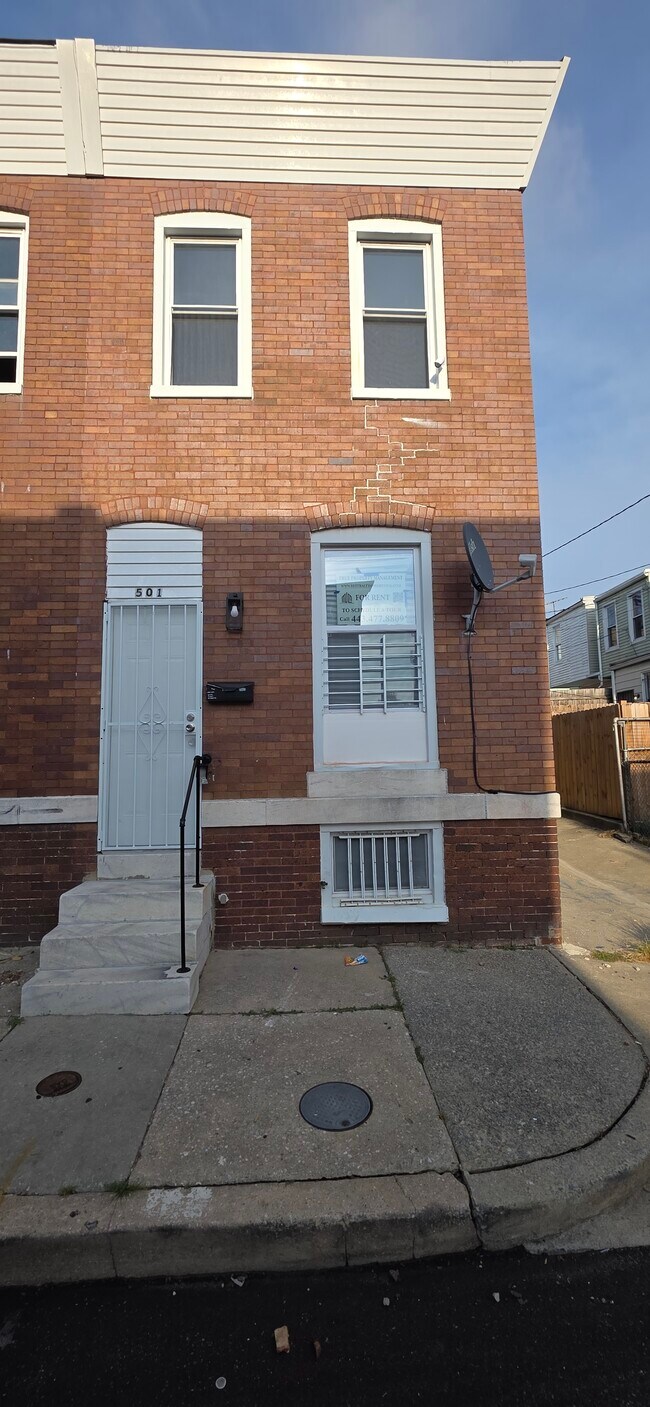 property at 501 N Streeper St