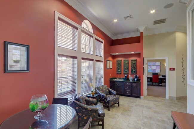 Red Mill Landing Apartment Homes in Virginia Beach, VA - Foto de edificio - Building Photo