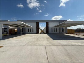 11 N 56th Ln in McAllen, TX - Building Photo