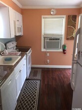 93 East End Ave in Hicksville, NY - Building Photo - Building Photo