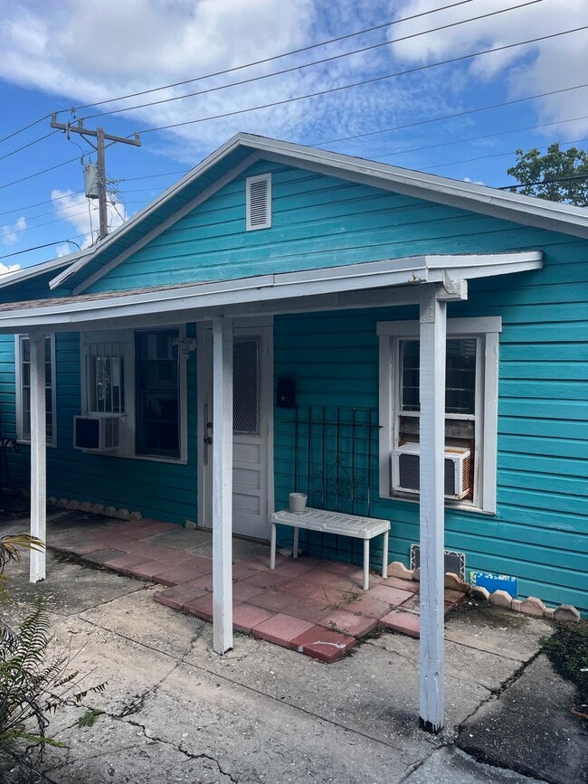 property at 415 41st St