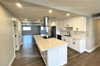 856 E 9th Ave in Mesa, AZ - Foto de edificio - Building Photo