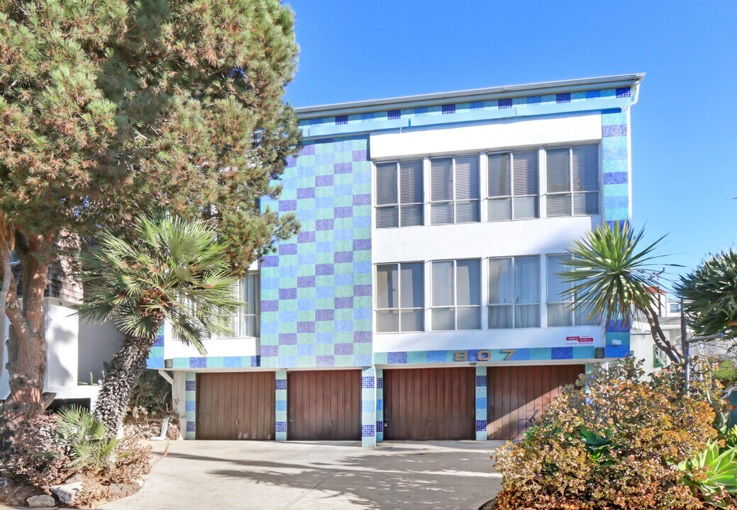 807 5th Street in Santa Monica in Santa Monica, CA - Building Photo