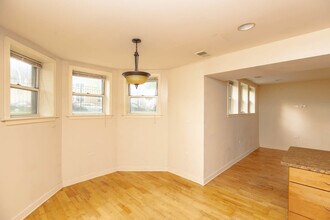 6301 N Francisco Ave in Chicago, IL - Building Photo - Building Photo