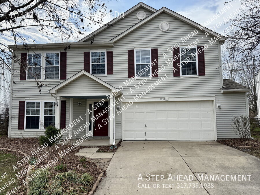 10311 Cotton Blossom Dr in Fishers, IN - Building Photo