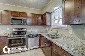 1004 Birchwood Ln in Desoto, TX - Building Photo - Building Photo