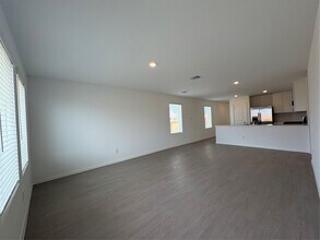 5727 Little Redwing Dr in Baytown, TX - Building Photo - Building Photo