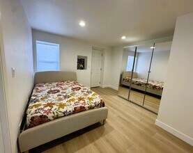 168 Westwood Dr, Unit Lower unit in San Francisco, CA - Foto de edificio - Building Photo