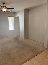 898 Shining Rose Pl in Henderson, NV - Building Photo - Building Photo