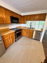1353 E Spring Meadow Ct in Edgewood, MD - Building Photo - Building Photo
