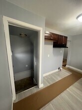 25397 Pearl St in Roseville, MI - Building Photo - Building Photo