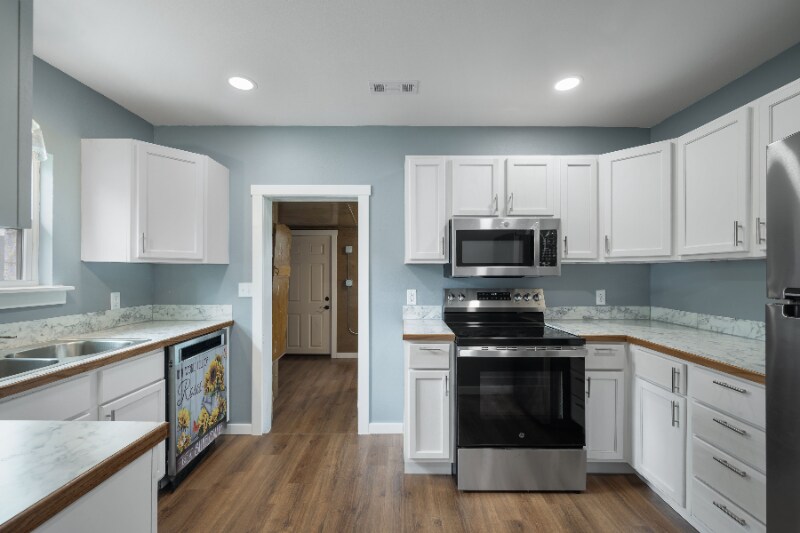 2118 S Jackson Ave in Joplin, MO - Building Photo