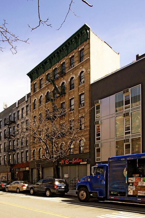 98 Loisaida Ave in New York, NY - Building Photo