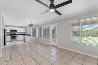 1272 W Swan Ct in Chandler, AZ - Building Photo - Building Photo