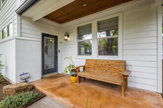1914 Garden St in Austin, TX - Building Photo - Building Photo