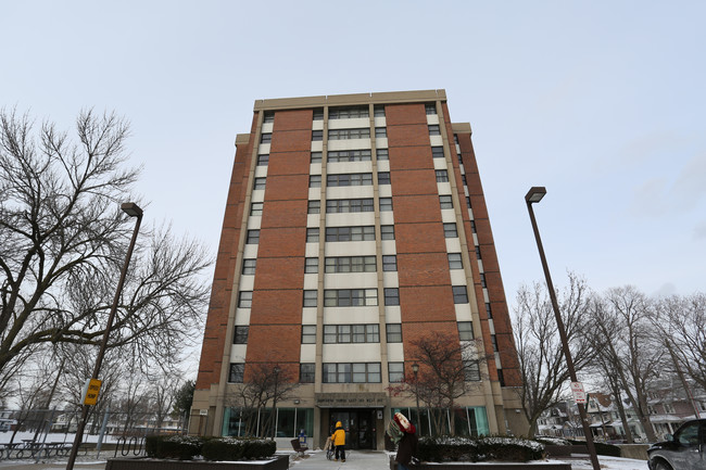 Danforth Tower East in Rochester, NY - Building Photo - Building Photo