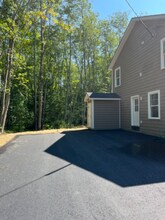 49 Baribeau Dr in Brunswick, ME - Building Photo - Building Photo