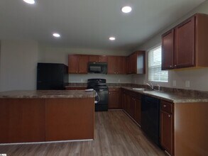 114 Portchester Ln in Greenville, SC - Building Photo - Building Photo