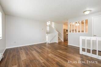 8224 Ames Way in Arvada, CO - Building Photo - Building Photo