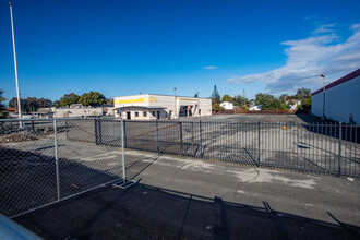 3041 El Camino Real in Santa Clara, CA - Building Photo - Building Photo