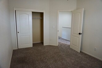 1873 N Miramar Ln in Clovis, CA - Building Photo - Building Photo