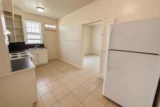 2016 Broward Ave, Unit 2 in West Palm Beach, FL - Building Photo - Building Photo