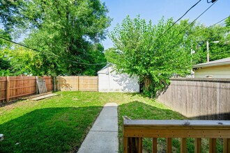 906 Villa Ave in Indianapolis, IN - Building Photo - Building Photo